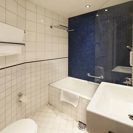 Seurahuone 4* Helsinki