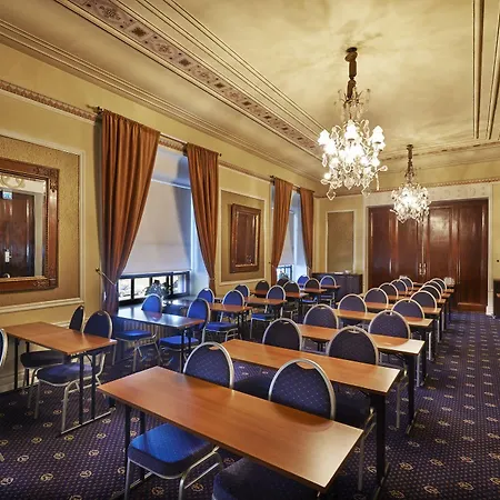 Seurahuone Hotel 4*