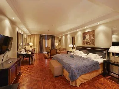 Hotel Seurahuone 4*