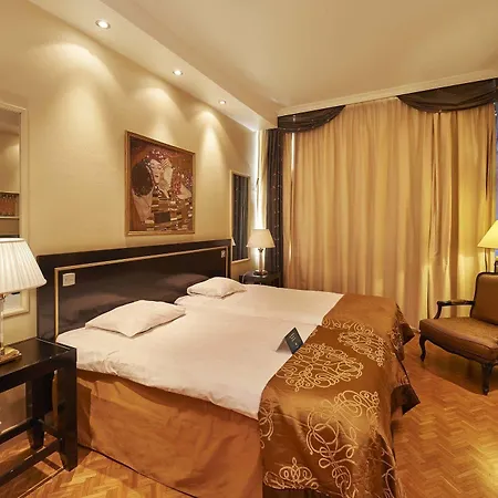 فندق Seurahuone 4*